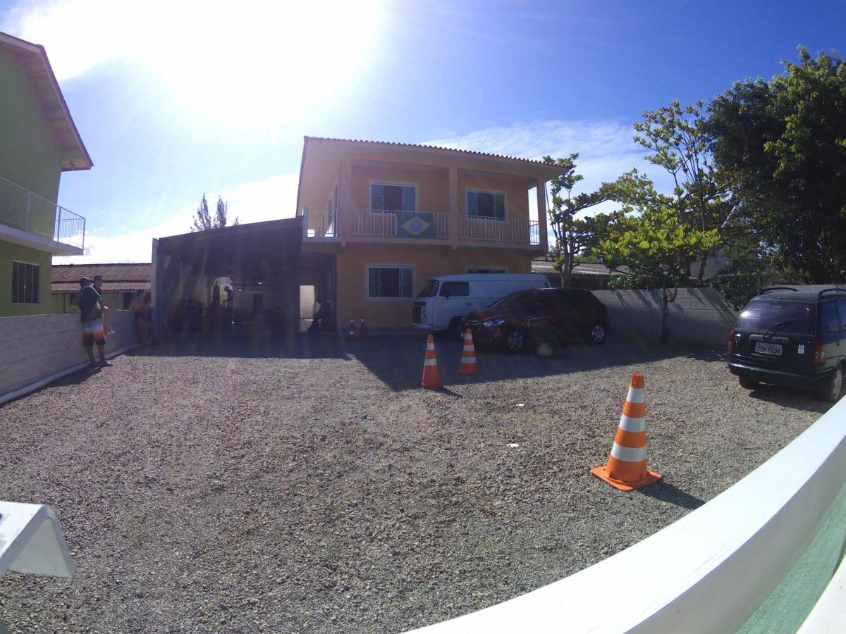 Genesis Beach Hostel! Quartos Compartilhados E Privativos Na Pinheira Palhoça Exteriör bild